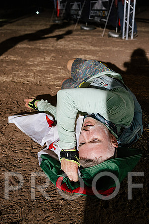 AW_AZ25-0533
