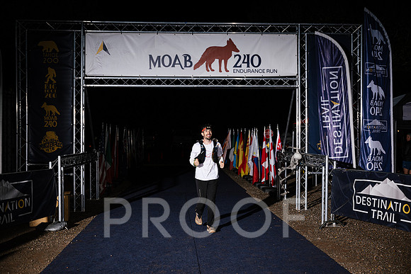 AW_M25-7830