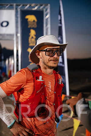AW_AZ25-0484