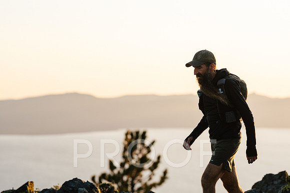 AW_T25-4884